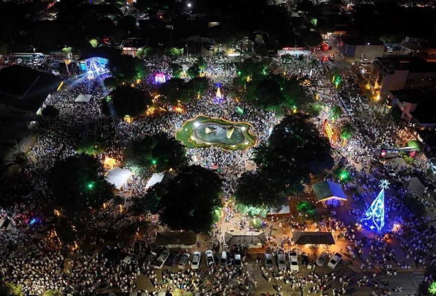 Já no dia 31, a programação segue com o show da dupla Paulo e Jean e, na sequência, a apresentação de Henrique e Diego