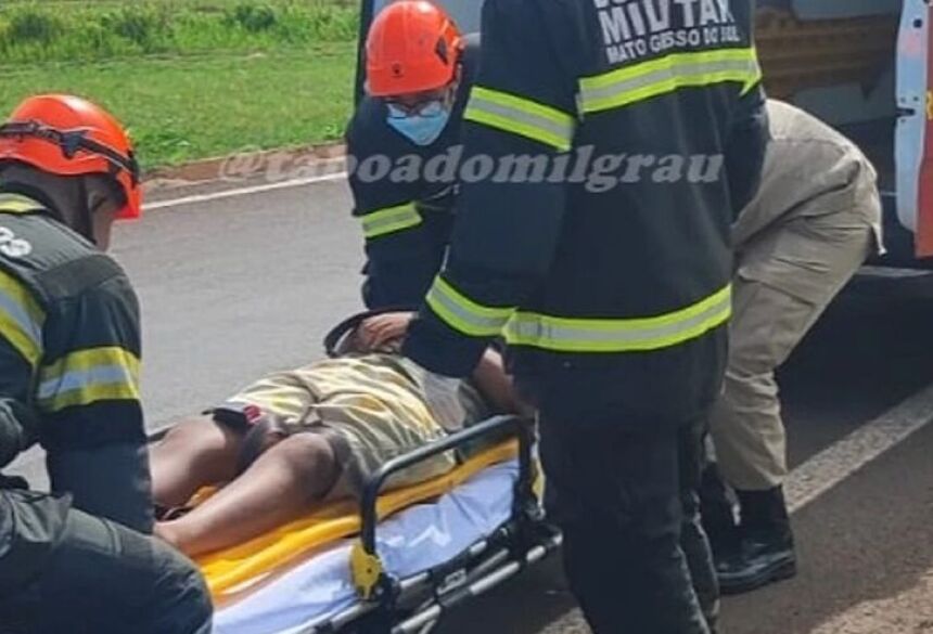 Os outros ocupantes que estavam na carreta não sofreram ferimentos e não precisaram de encaminhamento hospitalar.