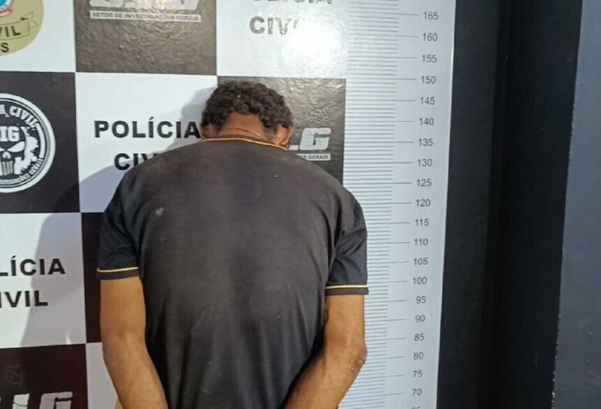 Uma equipe se deslocou até o local e encontrou o corpo