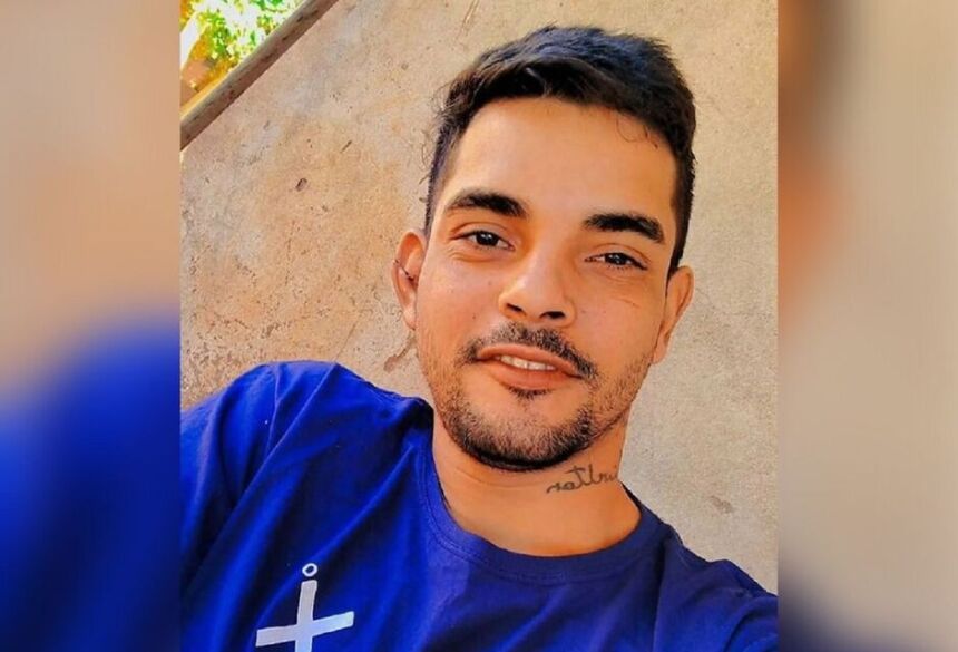 Edilson trabalhava em uma obra realizada dentro de uma pousada pantaneira, na zona rural do município, e seria contratado por uma empresa terceirizada