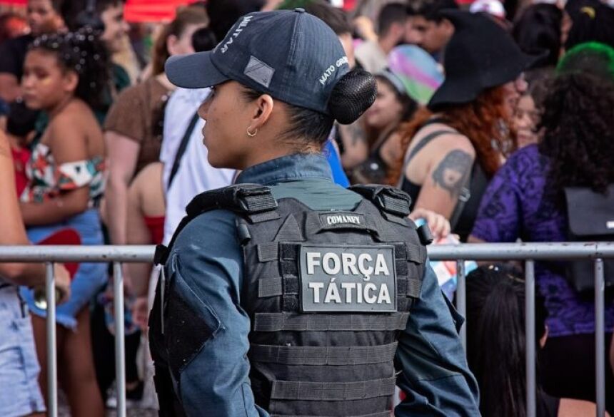 Na violência doméstica, os registros reduziram 25,37%, passando de 406 ocorrências em 2025 para 303 em 2026