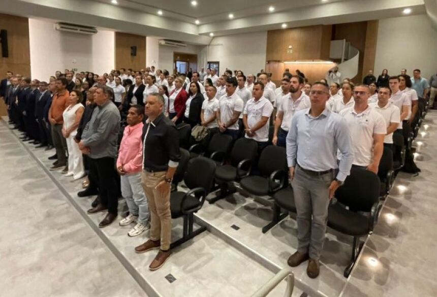 Os novos servidores ingressam com a missão de ressocializar adolescentes autores de atos infracionais análogos a crimes