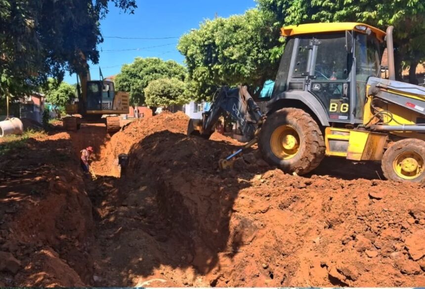 A Prefeitura segue empenhada em levar melhorias estruturais para os bairros, promovendo desenvolvimento com responsabilidade e planejamento