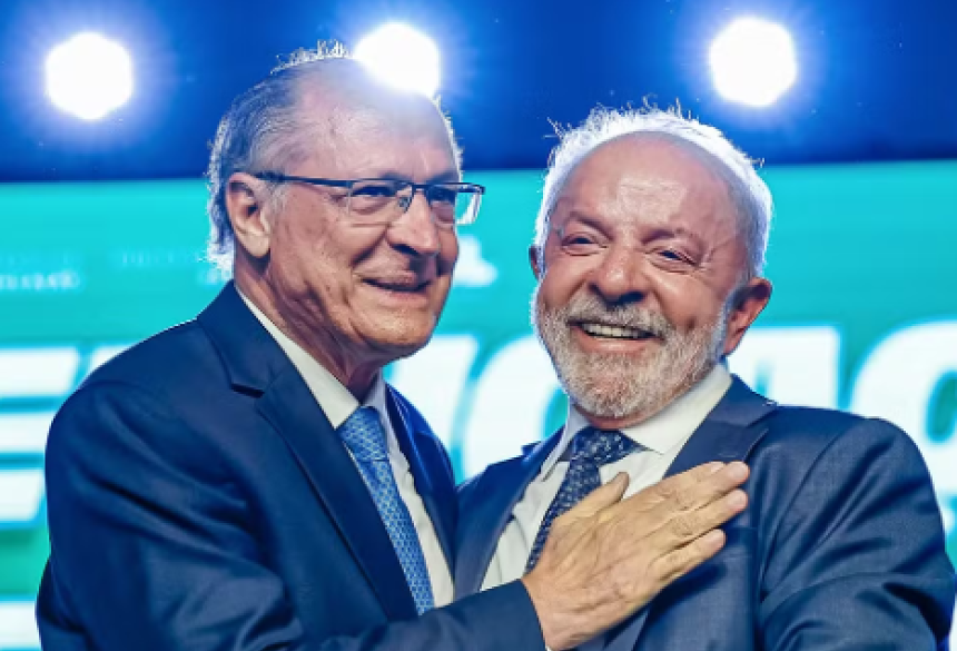 A regra está prevista na Lei de Inelegibilidades e exige o afastamento seis meses antes da eleição. Lula e Alckmin em cerimônia  Foto: Ricardo Stuckert/PR Lula e Alckmin em cerimônia  Foto: Ricardo Stuckert/PR
