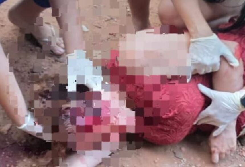 O principal suspeito da agressão é o marido da vítima, um homem de 41 anos, militar do Corpo de Bombeiros