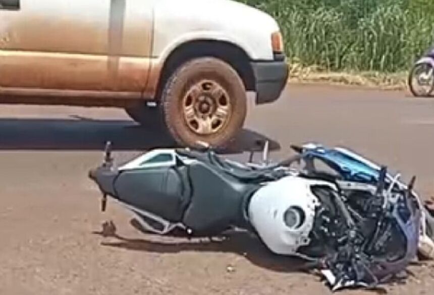 O motociclista sofreu múltiplas fraturas, foi socorrido e encaminhado ao Hospital da Vida, mas não resistiu aos ferimentos
