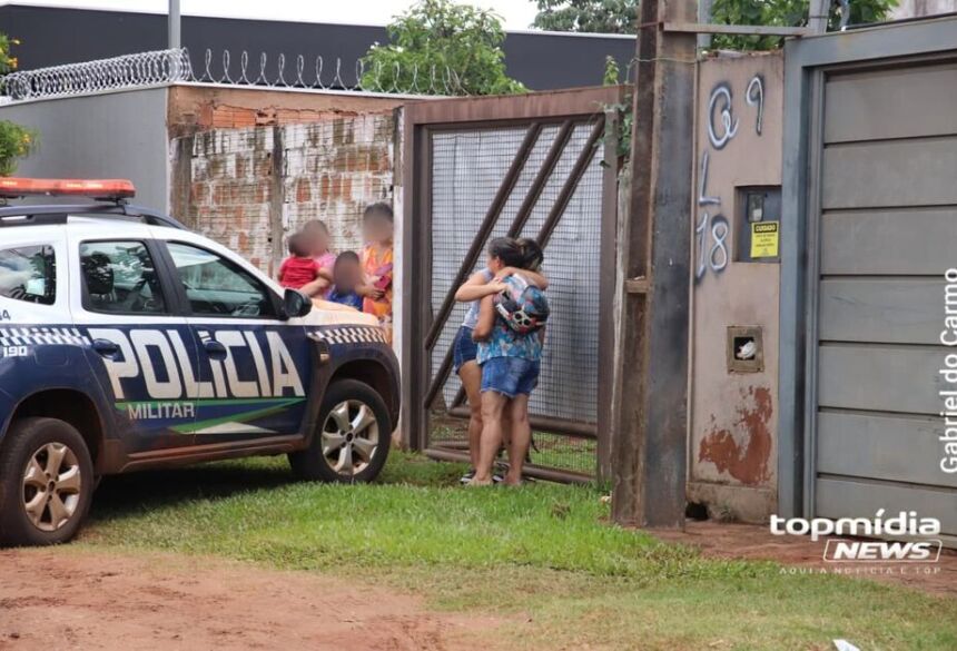 A mãe precisou ser amparada após presenciar o crime / Arquivo Pessoal   