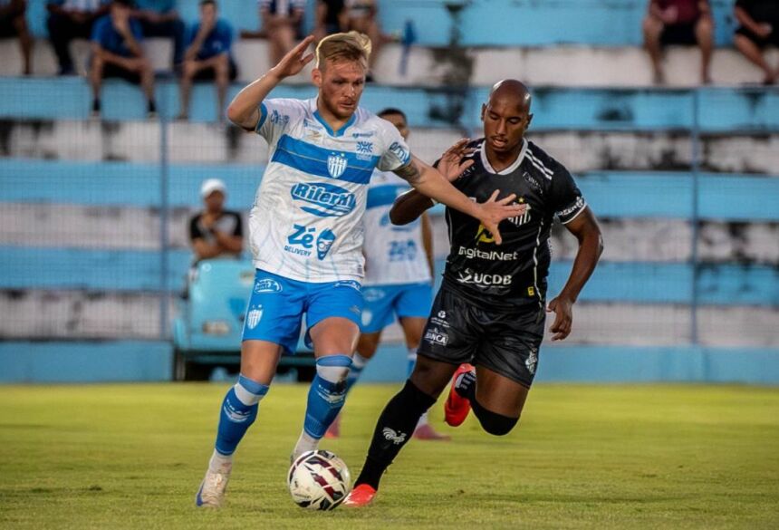Resultado em Catalão não ajudou muito os dois times que ainda não venceram na competição (Foto: Felipe Surto / @felipesurto)