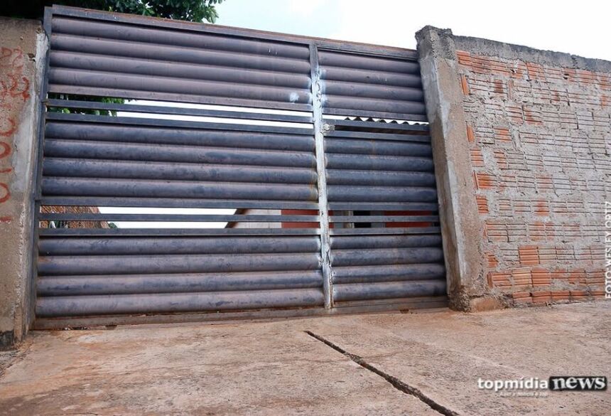  mulher afirmou à polícia que quem a havia chamado até o local tinha sido o próprio homem