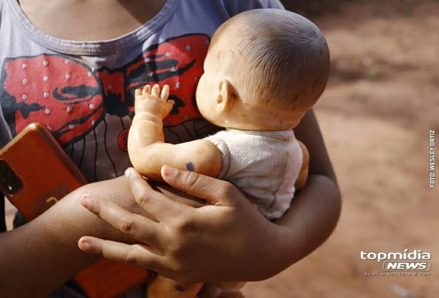 O suspeito não foi localizado pelas autoridades e segue foragido