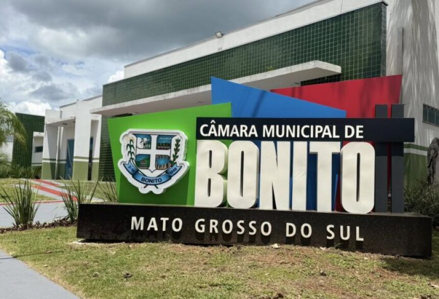 No sistema, o interessado deverá seguir as orientações apresentadas, preencher a solicitação e encaminhar a documentação necessária para análise