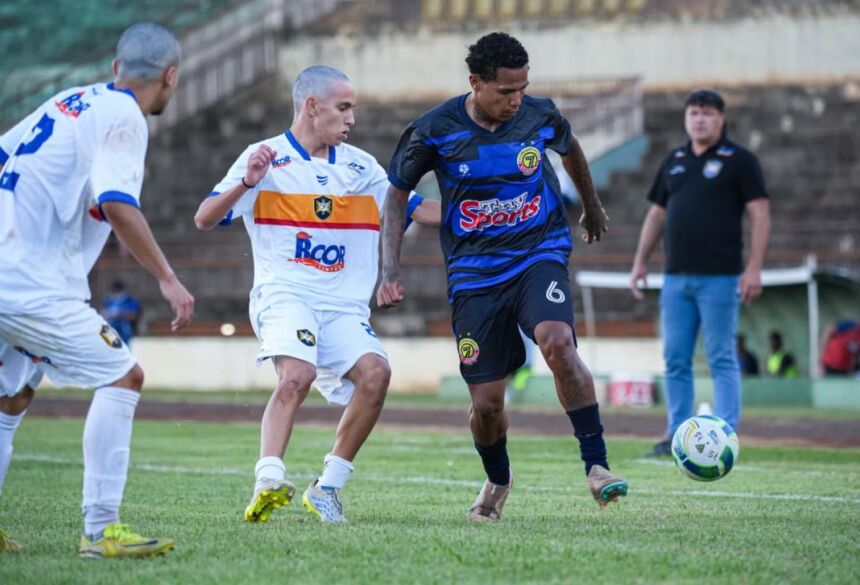 Sete e Campo Grande somam um ponto cada do empate entre eles na primeira rodada (Foto: Marcelo Berton)