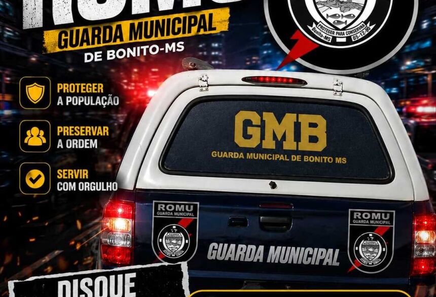 Durante o deslocamento até a sede da Guarda Municipal, o autor continuou bastante alterado, desferindo chutes contra o compartimento da viatura