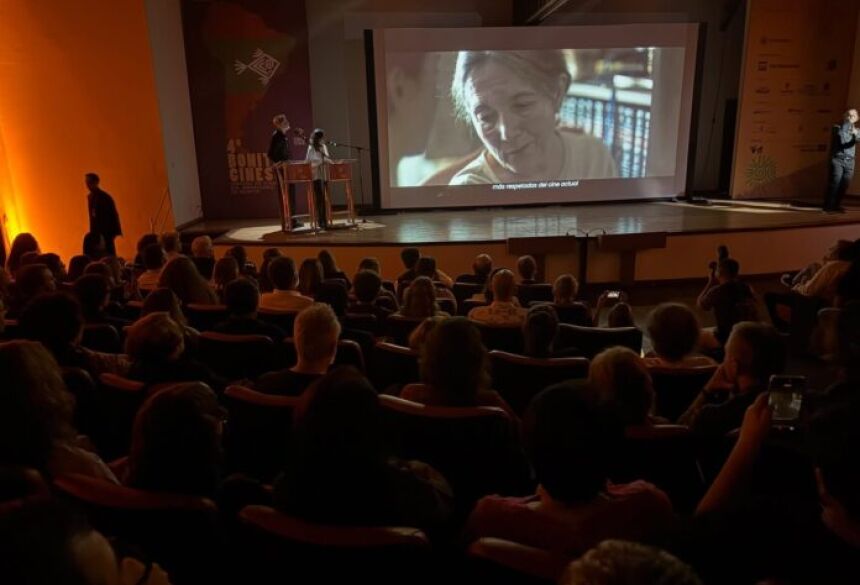 A programação completa, com filmes, horários e demais informações sobre o festival, pode ser conferida no site oficial do Bonito CineSur