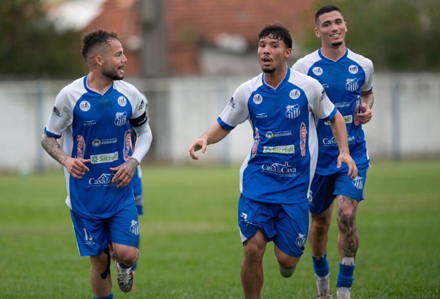 Juninho marcou o "gol que o Pelé não fez" na vitória do Azulão sobre o ABC