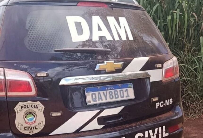 A amiga teria solicitado um motorista de aplicativo para buscar a estudante e levá-la até o local onde o telefone estava