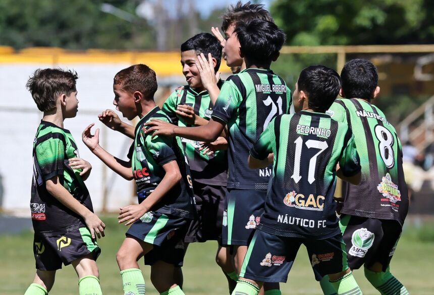 Náutico venceu o Águia Negra e segue na disputa pelo título do Estadual Sub-11 (Foto: Yasmin Soares)