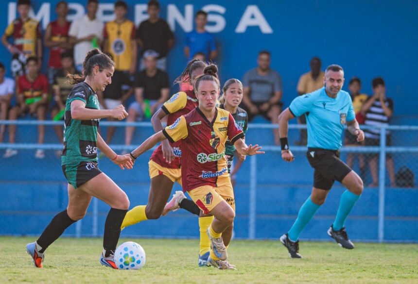 Pantanal sofreu a segunda derrota para o Planalto nas quartas de final (Foto: Adriano Reis/FC Pantanal)
