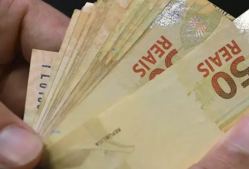 A antecipação no pagamento reforça o compromisso da gestão municipal com a valorização dos servidores e a responsabilidade na condução das finanças públicas