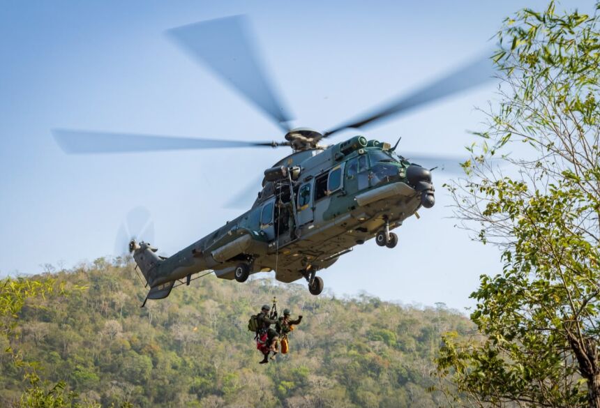 A Prefeitura de Bonito informa que se trata de um treinamento militar programado e controlado, que não representa uma situação real de emergência