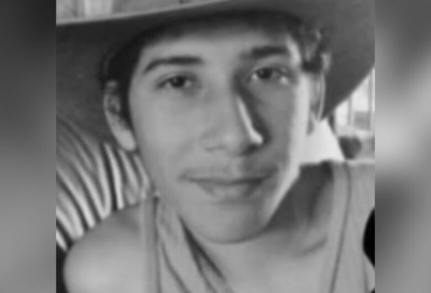 Com a força do impacto, Miguel sofreu graves ferimentos e morreu ainda no local