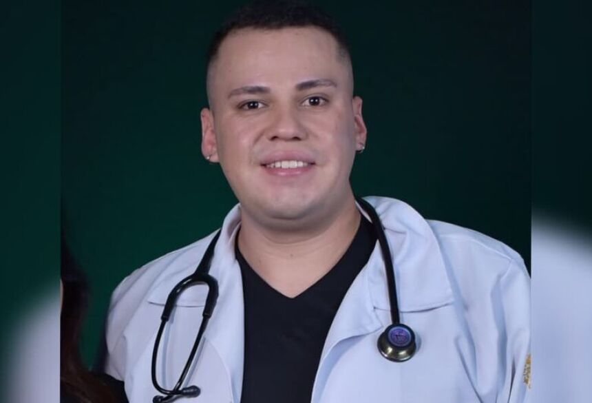 O jovem aguarda transferência para Campo Grande ou Dourados, mas faleceu antes da transferência