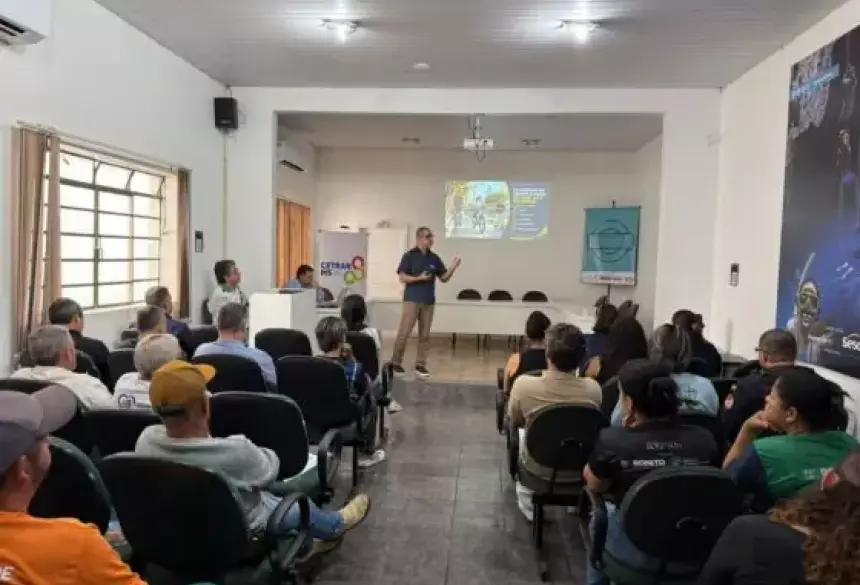 A realização do curso também integra as ações que vêm sendo desenvolvidas pelo município para regulamentar e organizar esse segmento