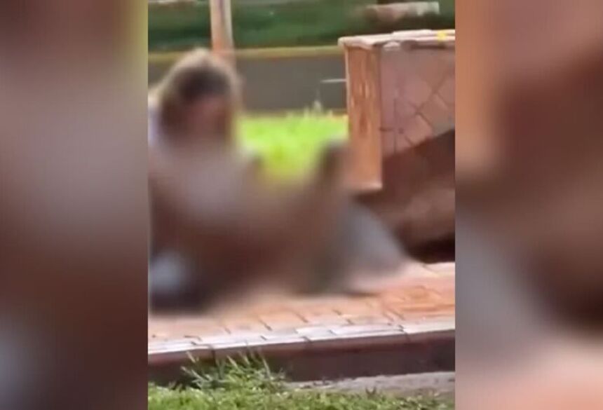 O crime de ato obsceno está tipificado no Artigo 233 do CPB (Código Penal Brasileiro) e é definido como a prática de ato obsceno