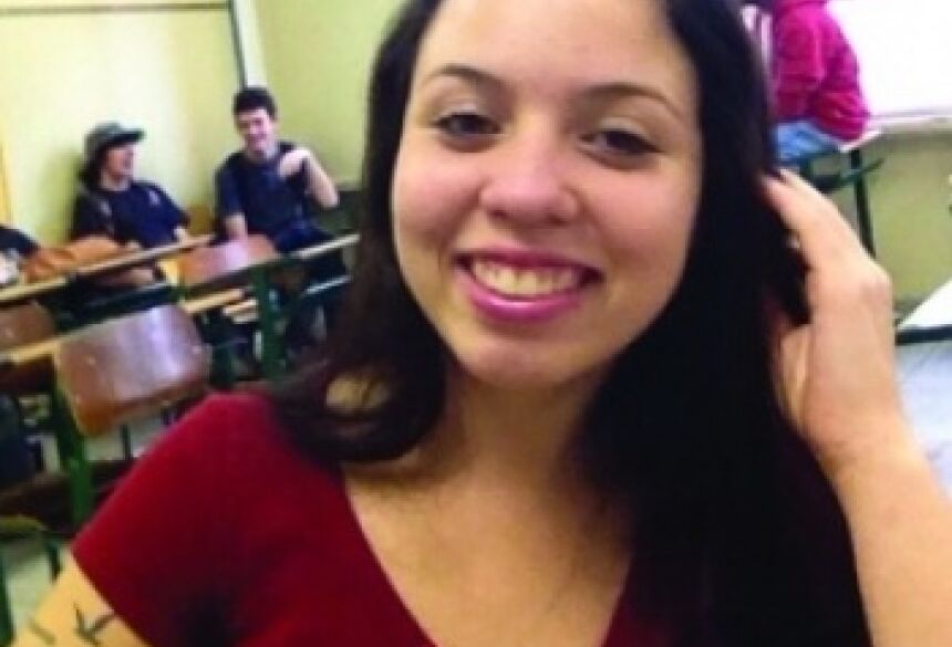 A jovem Jéssica Maiara Garcia, 17, foi atropelada