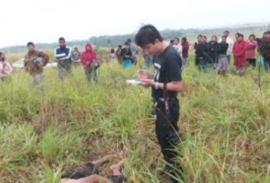 Jovem foi encontrado morto em um terreno próximo a aldeia indígena. (Foto: Cido Costa / Dourados Agora)