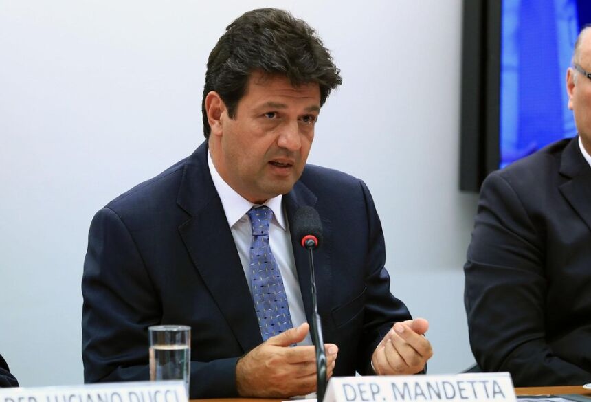 O deputado federal e futuro ministro da Saúde, Luiz Henrique Mandetta (DEM-MS), durante comissão na Câmara — Foto: Alex Ferreira/Câmara dos Deputados