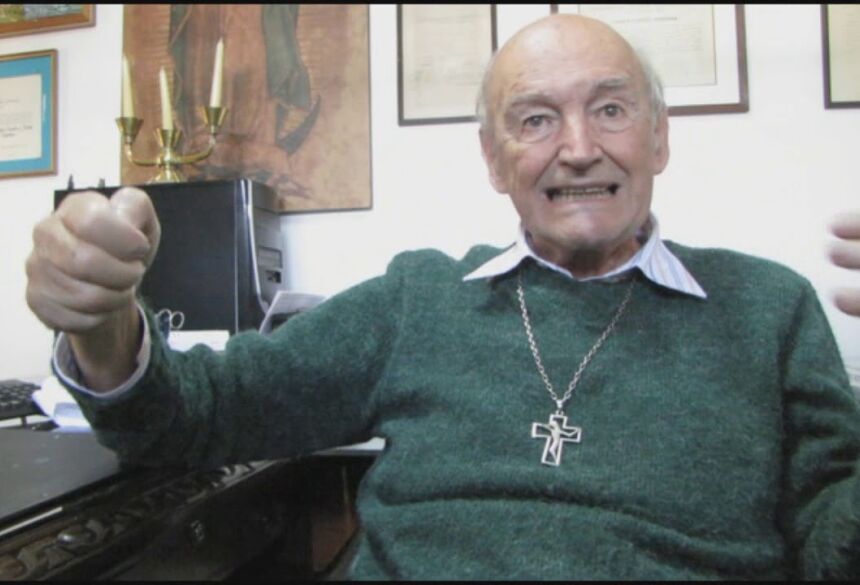 Padre Quevedo morreu aos 88 anos