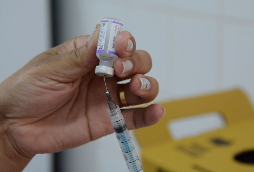Vacina é forma de prenveção da doença - Foto: Bruno Henrique / Arquivo / Correio do Estado