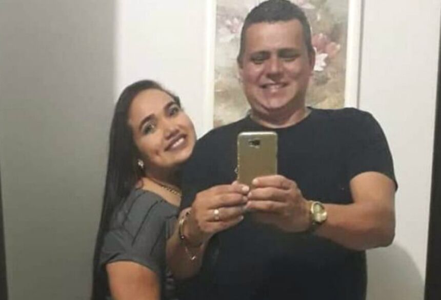 Policial civil Adalberto Duarte Silva matou a esposa a tiros e depois se matou em Jardim, MS, na tarde desta quinta-feira — Foto: Redes Sociais