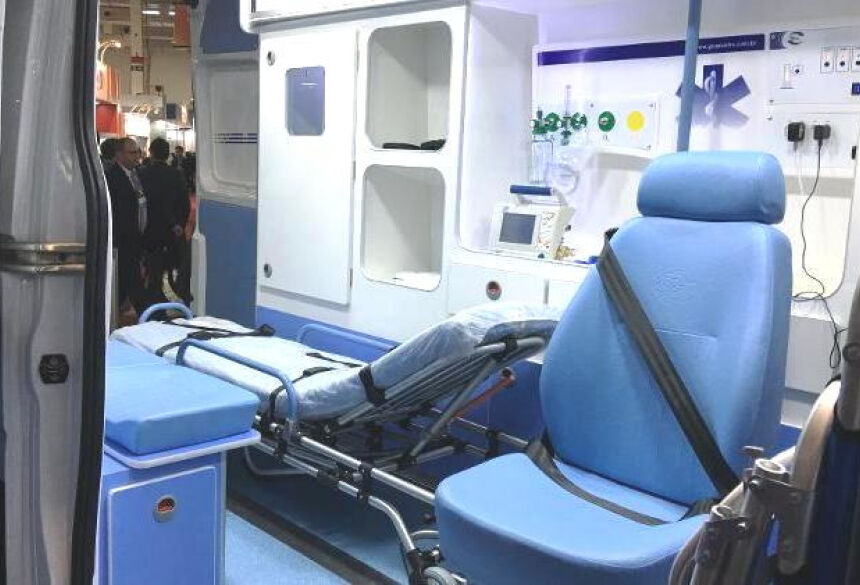 A ambulância tipo D é preparada para o transporte de pacientes graves. Foto ilustrativa