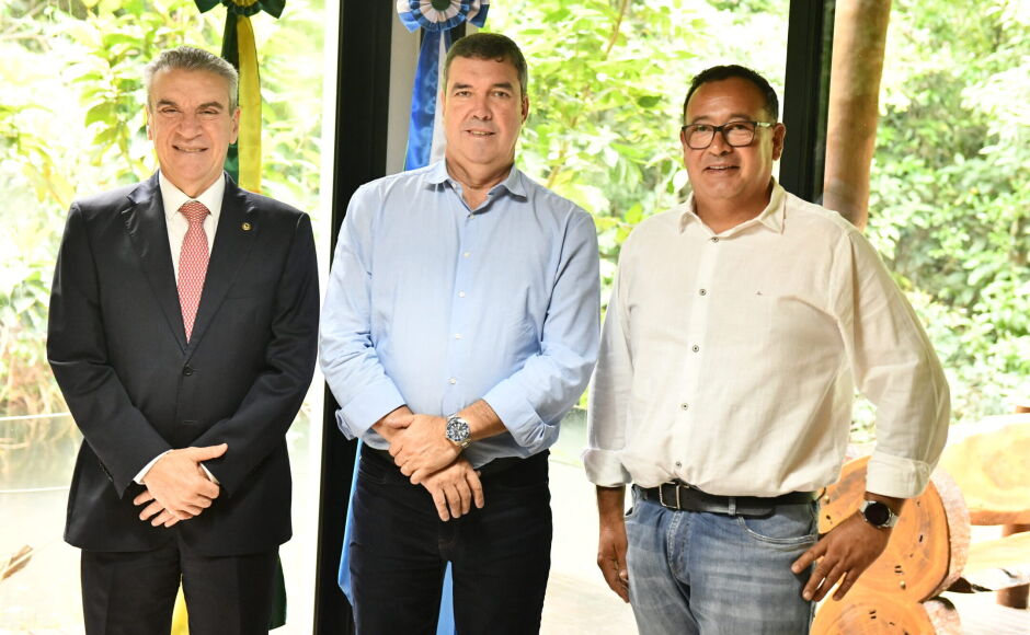 Com Riedel e prefeito Bandeira, Paulo Corrêa articula construção do minianel viário em Amambai 