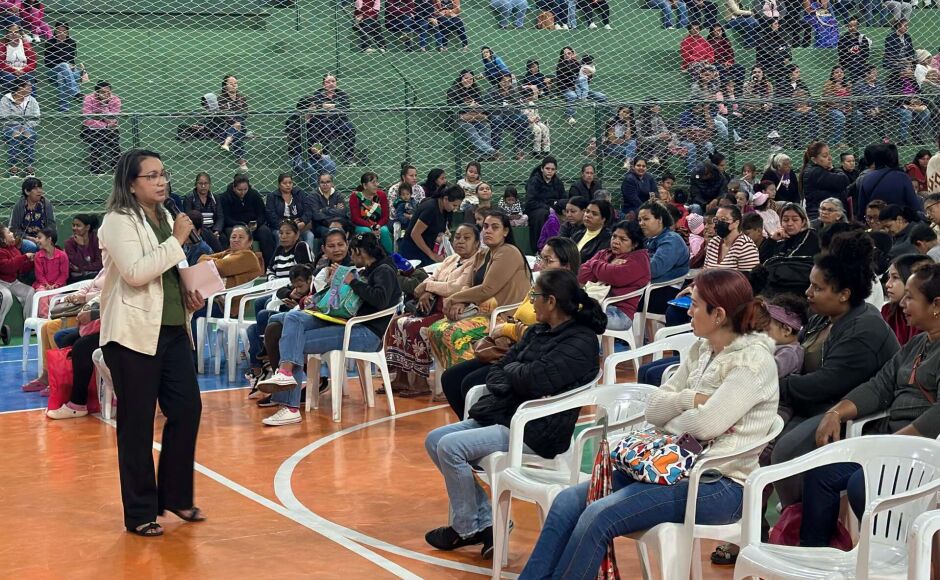 Prefeitura reúne beneficiários do Bolsa Família para orientações e vacinação