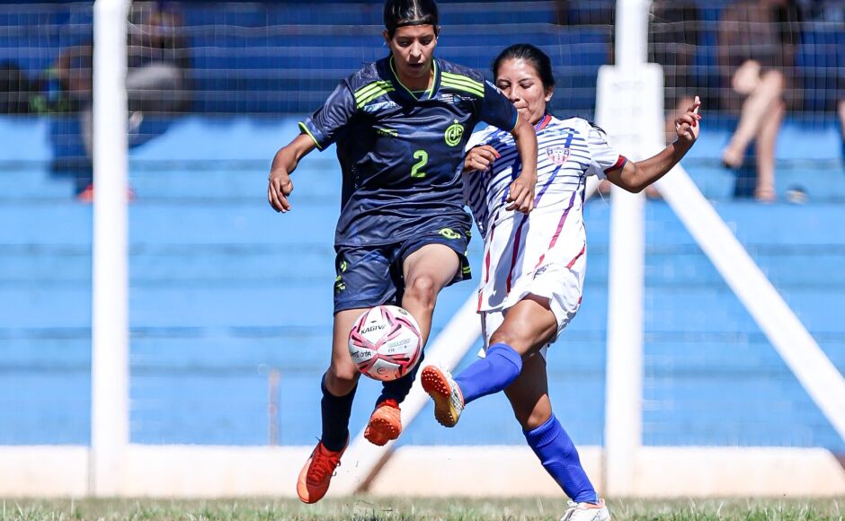 Goleadas de Atlético Santista e Taveirópolis marcam abertura do Estadual Feminino