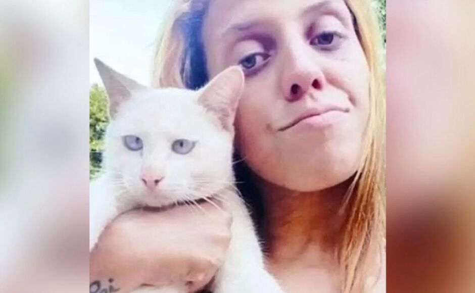 'O que fizeram com você foi uma covardia', diz prima ao se despedir de Izabele 