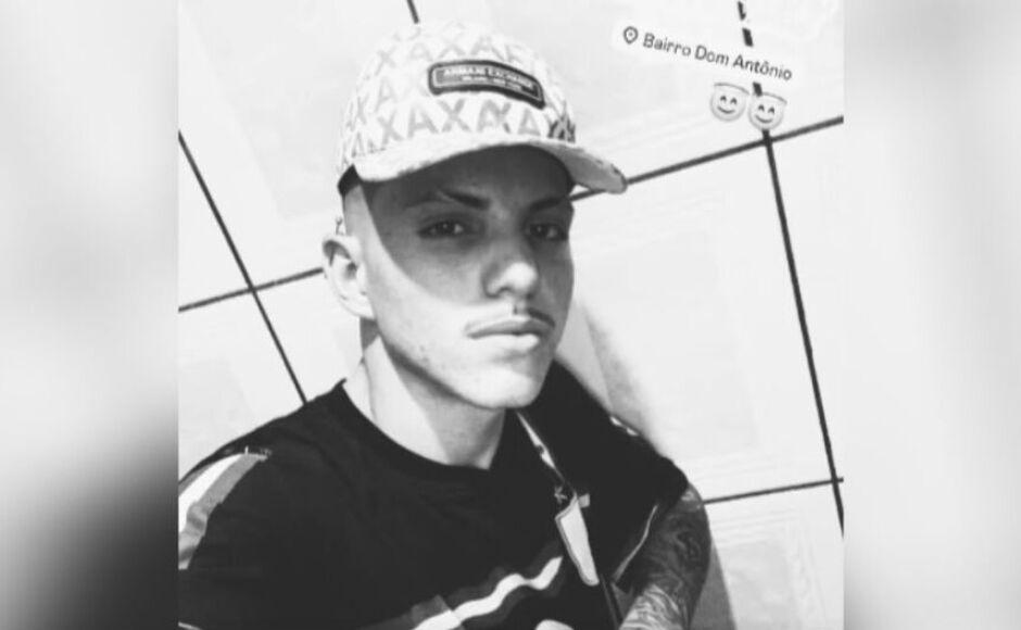 'Bom coração e trabalhador', dizem amigos em despedida a adolescente morto