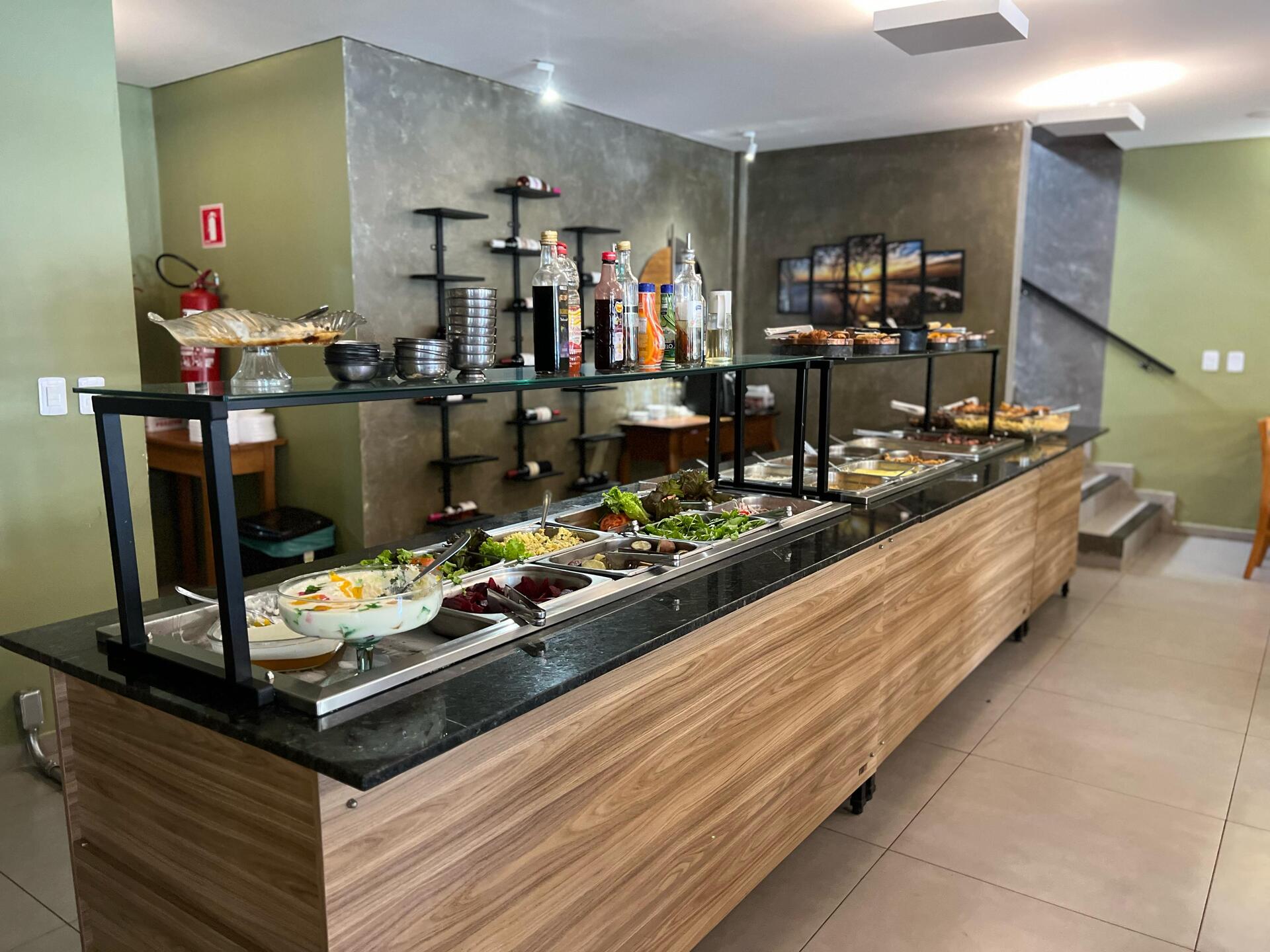 No Quintal Pantaneiro: O Melhor do Buffet Livre com Sabor e Conforto ...